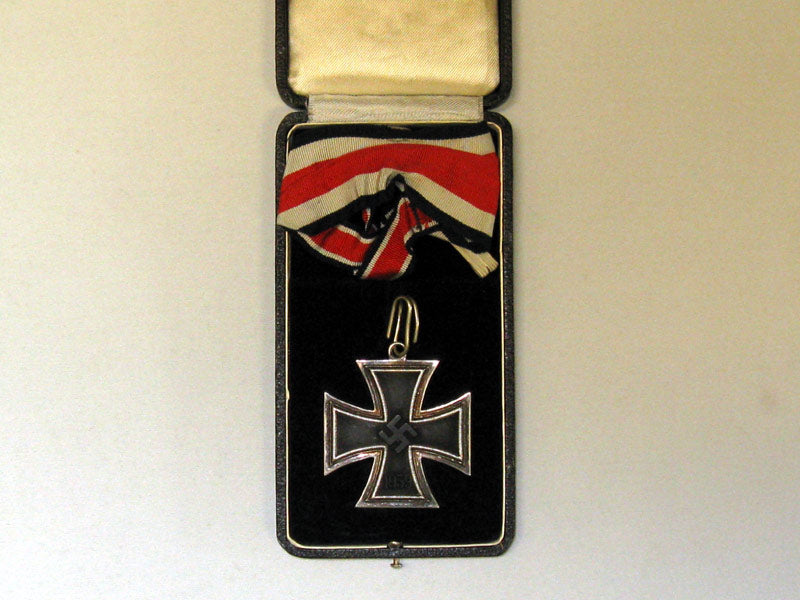 knight’s_cross_of_the_iron_cross1939_gra23671