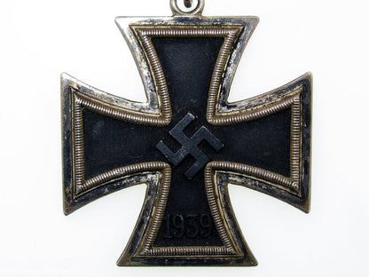 knight’s_cross_of_the_iron_cross1939_gra23694