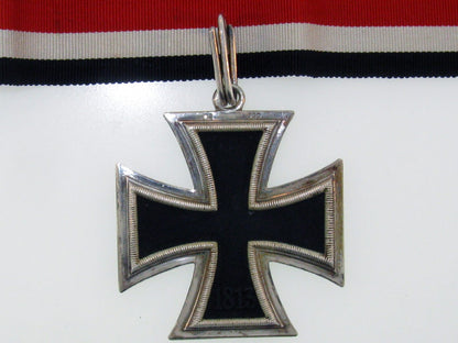 knight’s_cross_of_the_iron_cross1939_gra25355