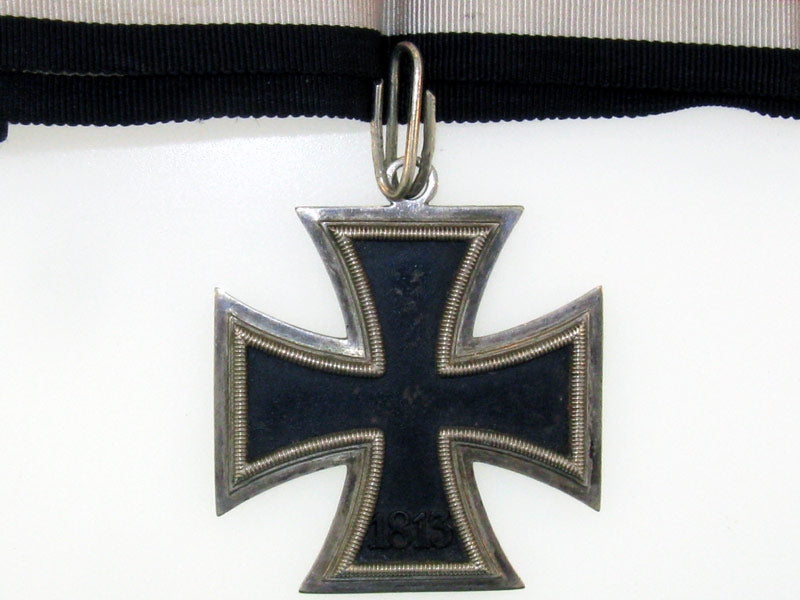 knight’s_cross_of_the_iron_cross1939_gra25374