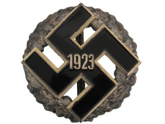 Nsdap General Honor Gau Badge 1923