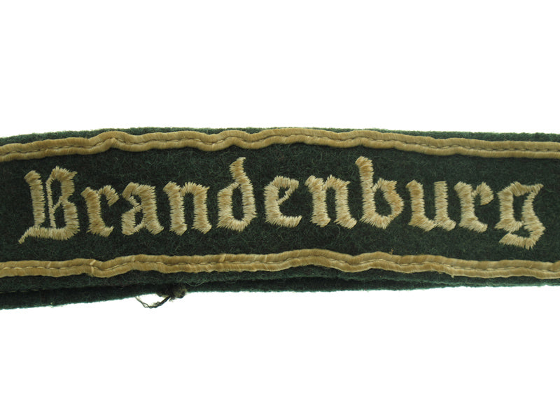 brandenburg_cufftitle_gra35232