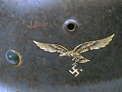 1935_model_luftwaffe_double_decal_helmet._gra35568