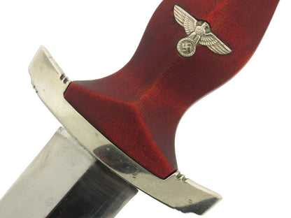 sa_dagger-_partial_rã¶_hm_inscription_gra36100009