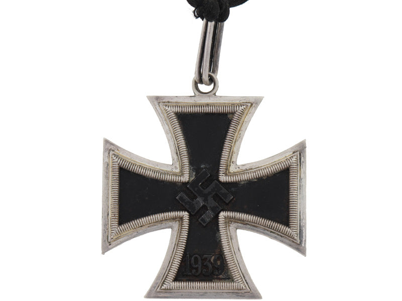 knight's_cross_of_the_iron_cross-_jakob_fuchs_gra3823b