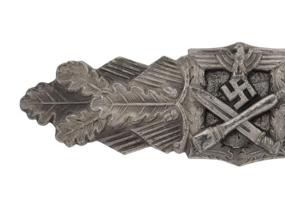 close_combat_clasp-_silver_grade_gra40270002