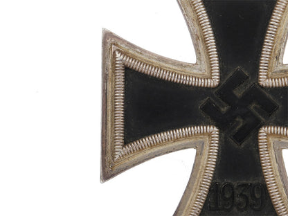 knight’s_cross_of_the_iron_cross1939_gra41080005