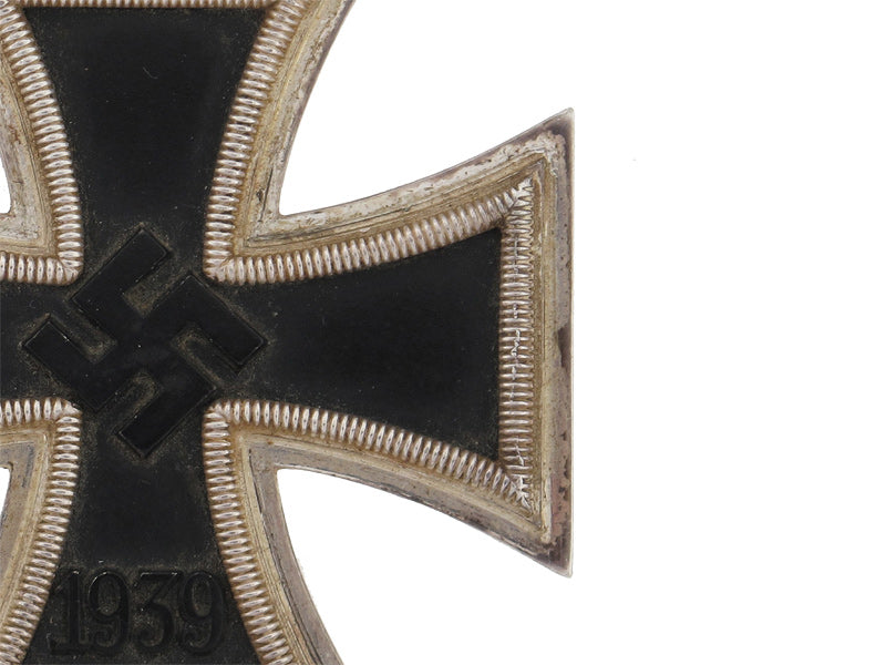 knight’s_cross_of_the_iron_cross1939_gra41080007
