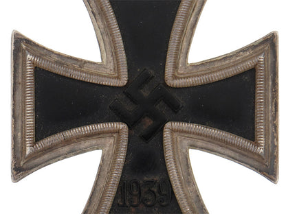 knight’s_cross_of_the_iron_cross1939_gra41390003