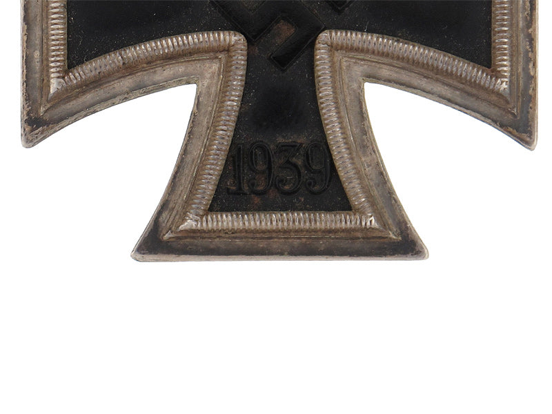 knight’s_cross_of_the_iron_cross1939_gra41390005