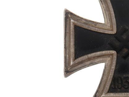 knight’s_cross_of_the_iron_cross1939_gra41390006