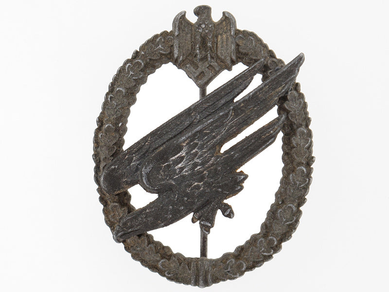 army_paratroop_badge_gra41580001