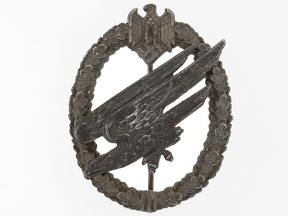army_paratroop_badge_gra41580001