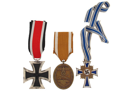 three_awards_grao4216