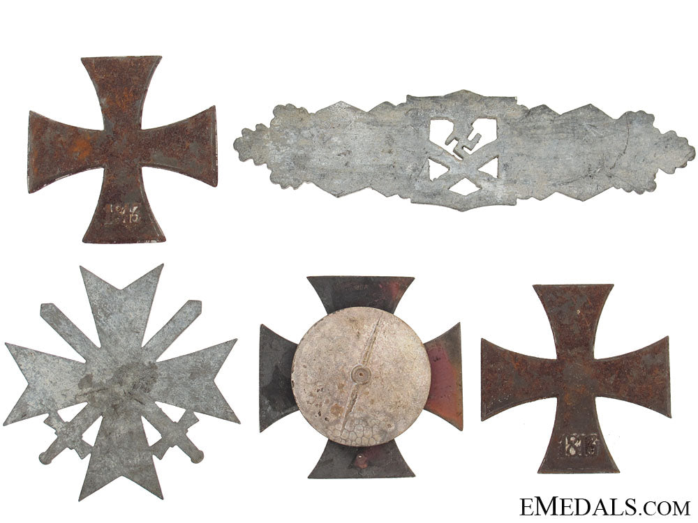 medals&_combat_clasp_recovered_from_the_bombed_zimmerman_factory_grao4219a