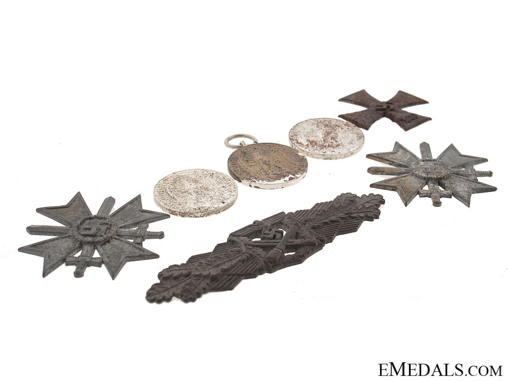 items_recovered_from_bombed_zimmermann_factory_grao4220b