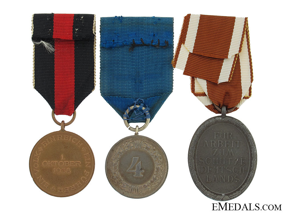 three_medals_grao4252a