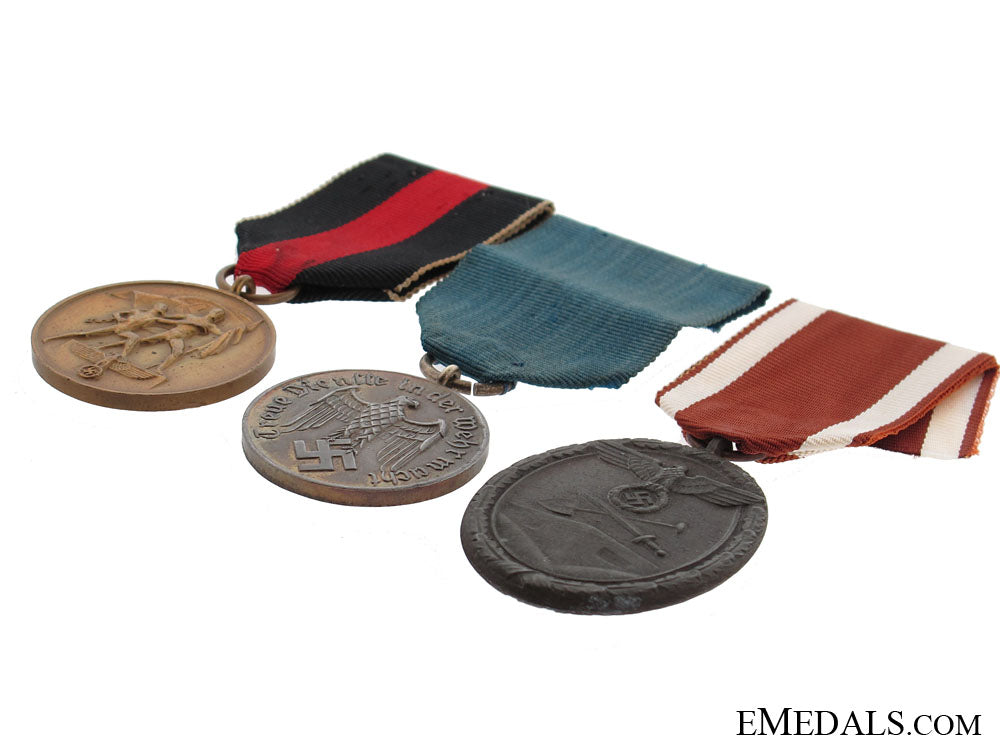 three_medals_grao4252b