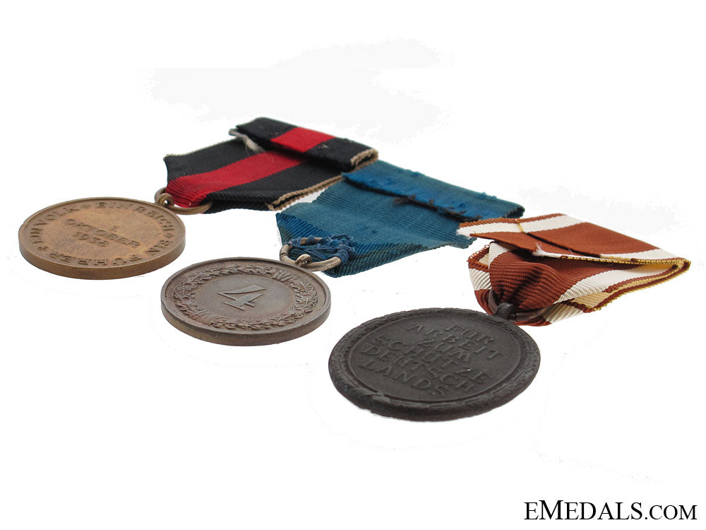 three_medals_grao4252c