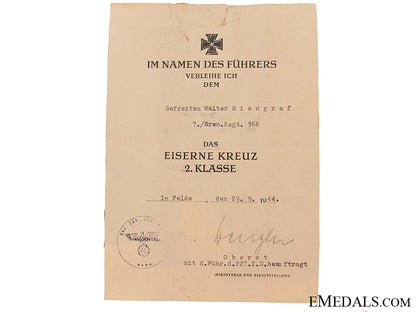 group_of_awards_to_an_gefreinten,7./_gren.regt.366_grao4268a