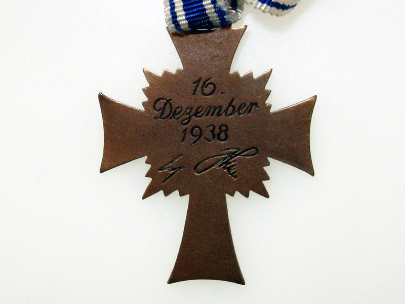 mother’s_cross_bronze_grade_grc11493