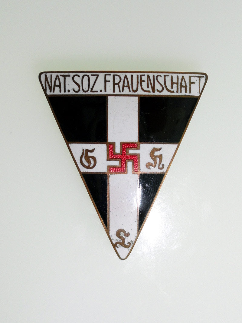 large_n.s._frauenschaft_badge_grc12311