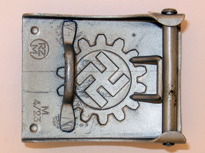 daf_belt_buckle,_grc73902