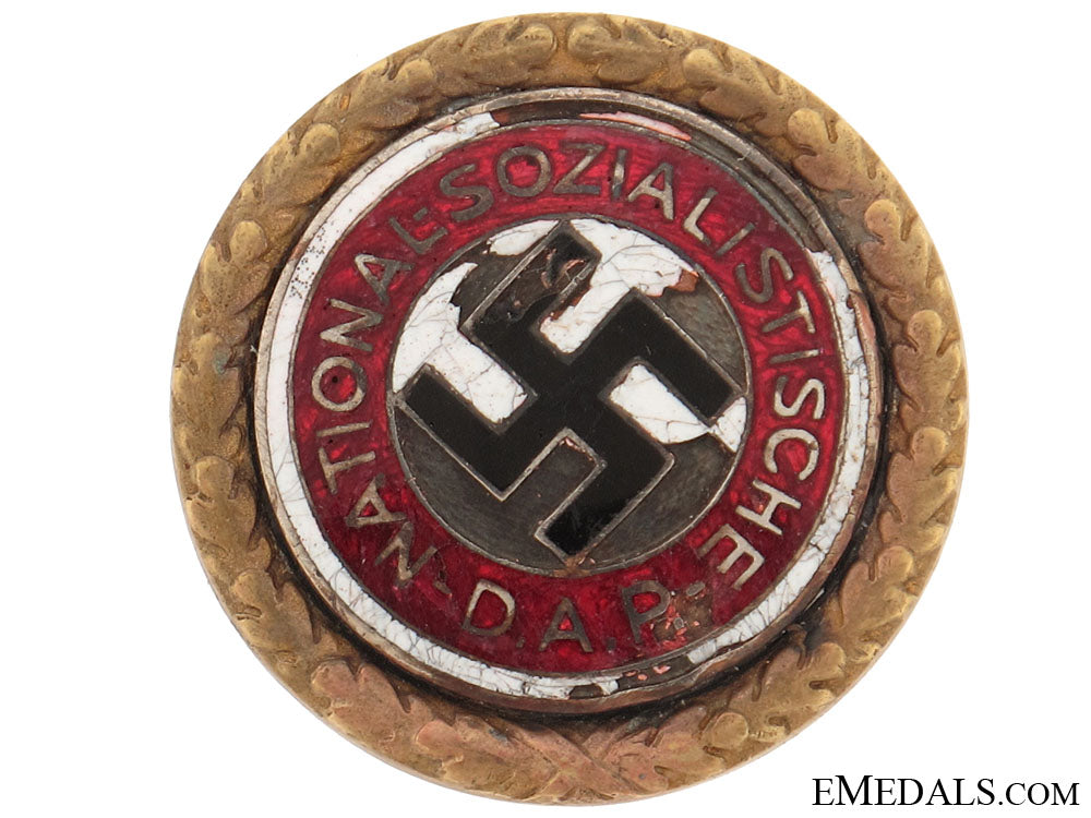 nsdap_golden_party_badge_grcn3744