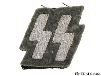 ss_members_runic_breast_insignia_grcs4174