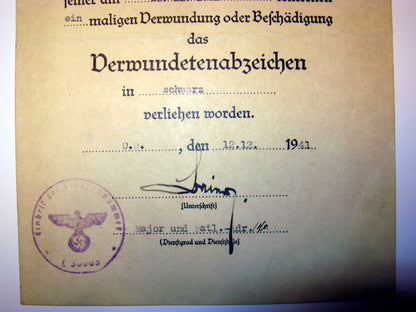 fallschirmjäger,_four_award_documents_grl53308
