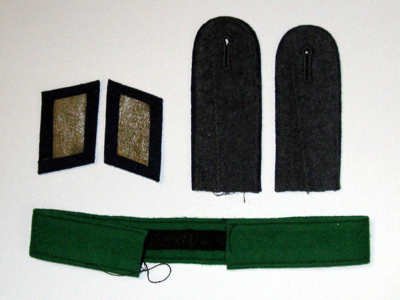 very_fine&_scarce_paratrooper’s_group_grl77802