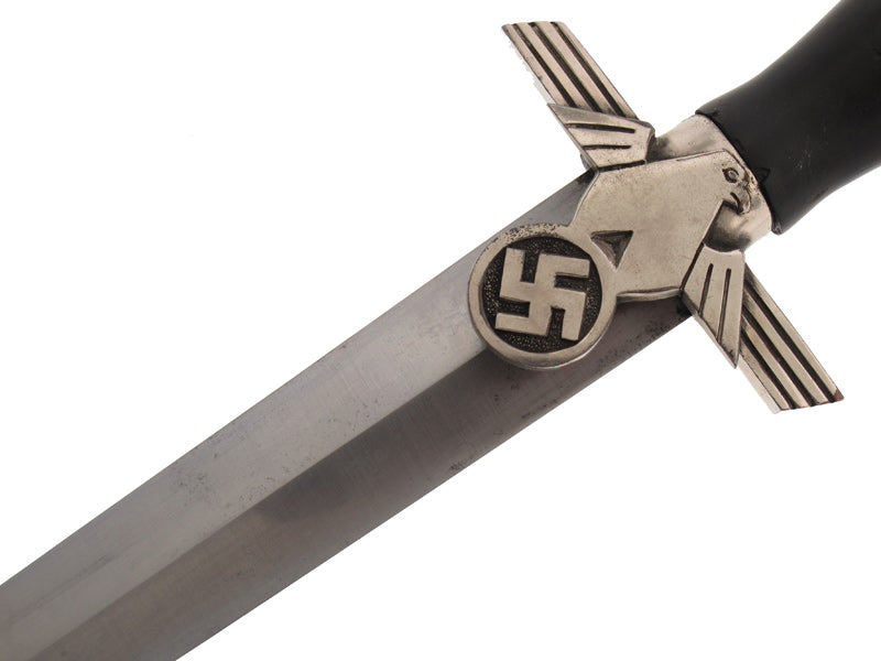 1_st_model_rlb_em_dagger_grl9850006