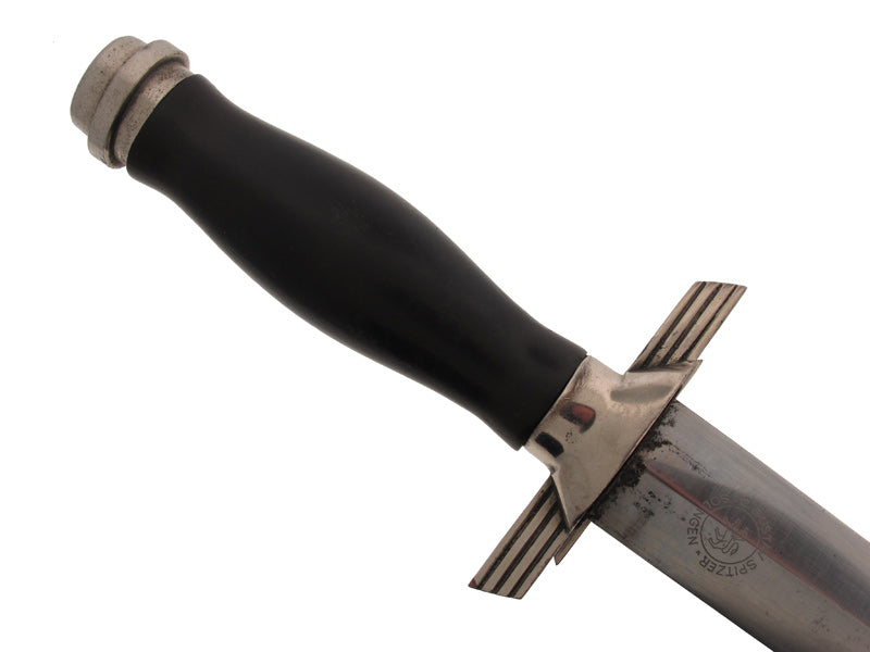 1_st_model_rlb_em_dagger_grl9850010