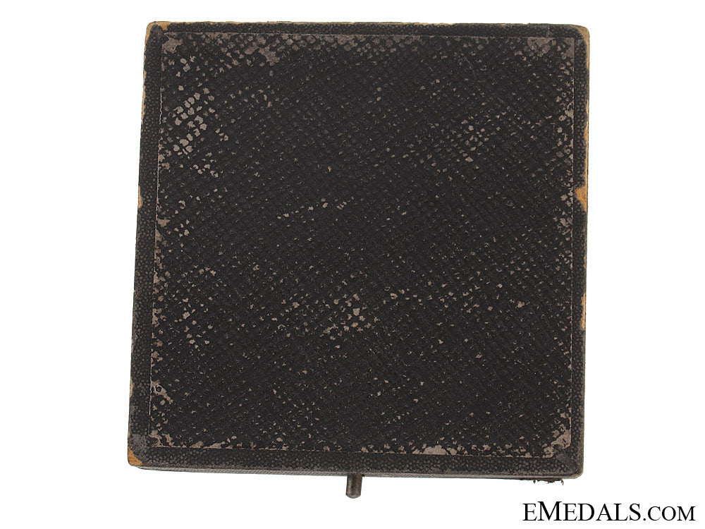 case_for_observers_badge_grlb161d