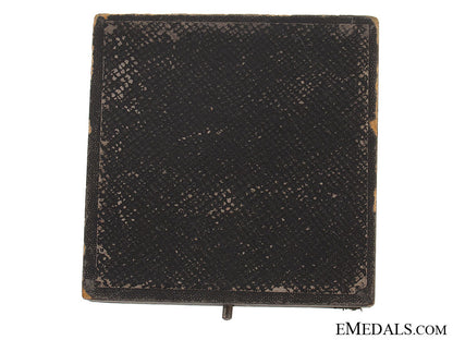 case_for_observers_badge_grlb161d