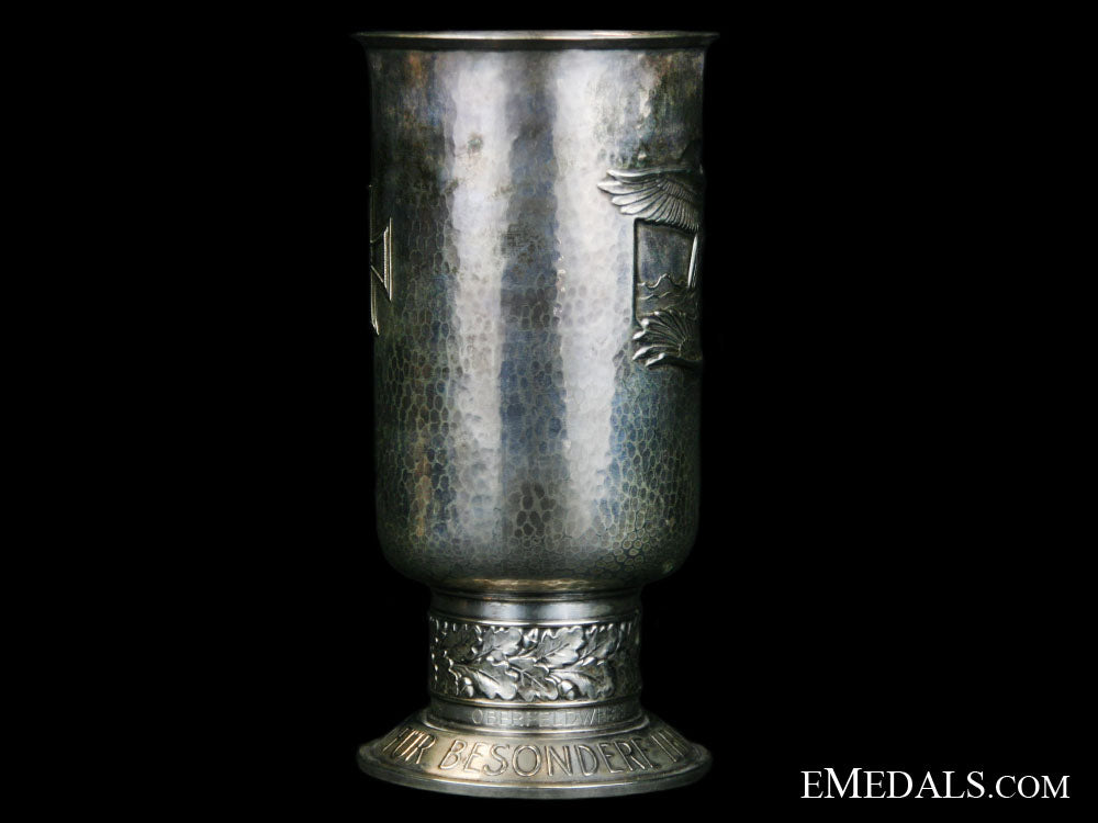 honor_goblet-_awarded_in1943_grlm1142zc