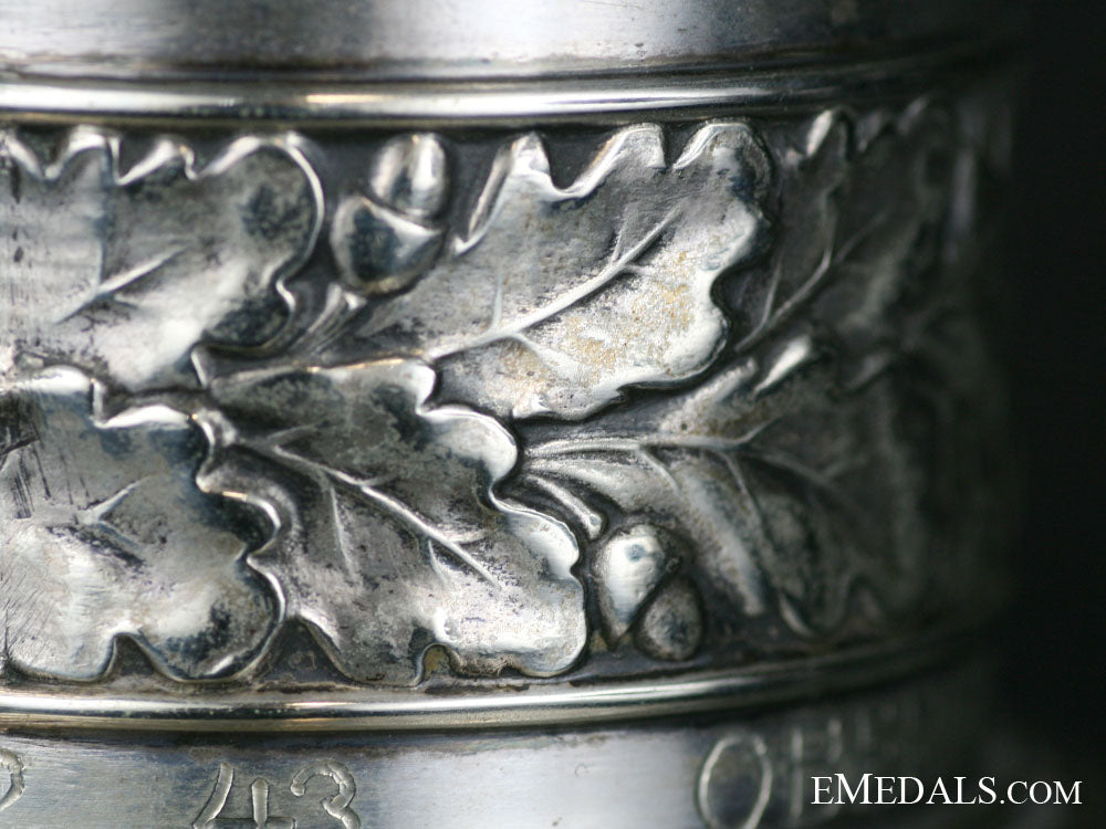 honor_goblet-_awarded_in1943_grlm1142zi