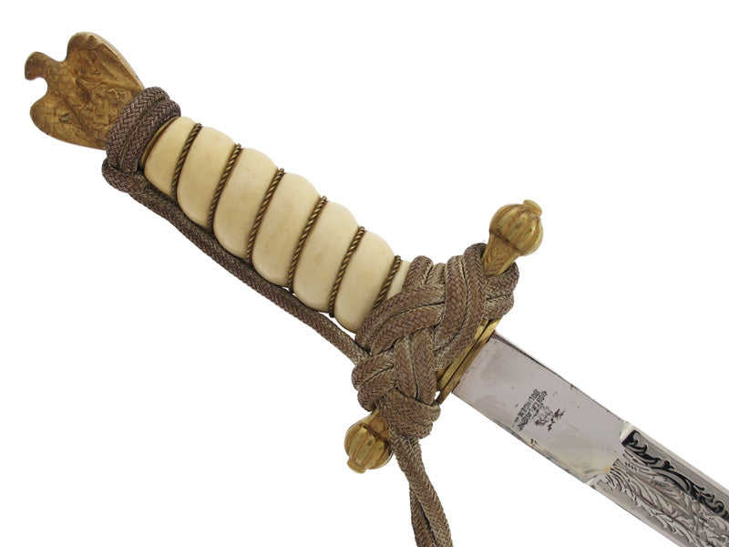 naval_dagger-_named_to'_helmut_dinsen'_grn529b