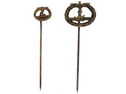 two_submarine_war_badge-_stickpins_grn5350001