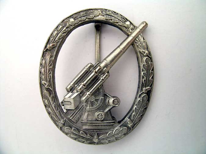 army_flak_badge_gy137001