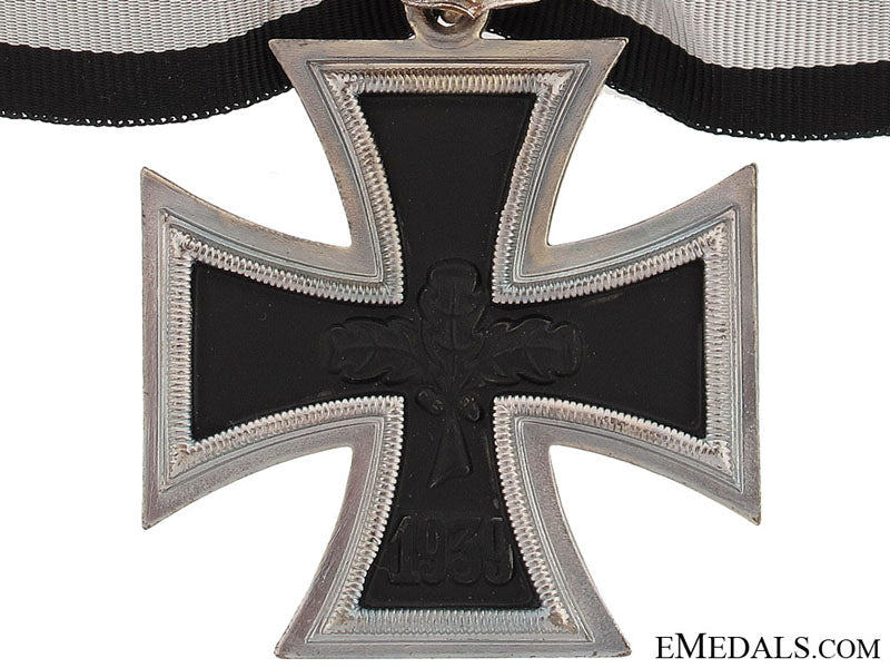 knight's_cross_of_the_iron_cross_with_oakleaves_gy175b