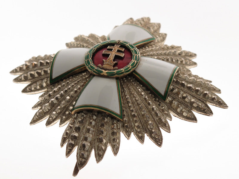 order_of_merit_breast_star_h198b