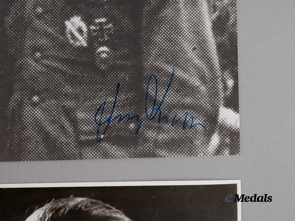 germany,_third_reich._a_lot_of_post-_war_signed_knight’s_cross_winner_photographs_e_medals__g62068_6