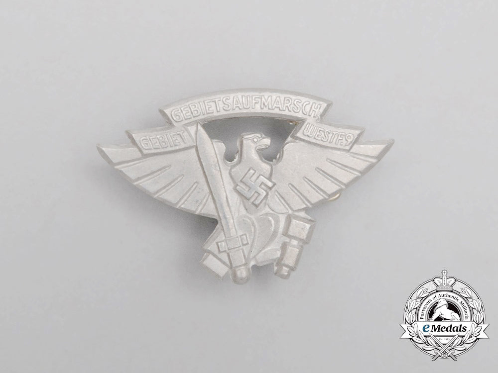 a_third_reich_period_district9_westfalen_rally_badge_h_268_1_1