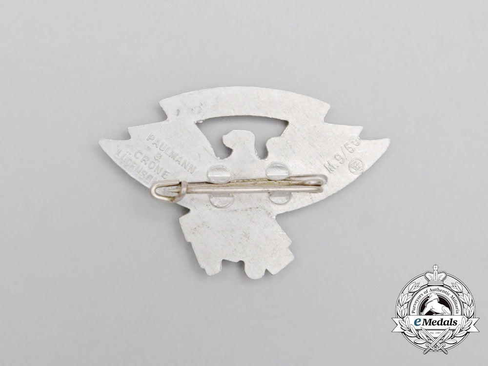 a_third_reich_period_district9_westfalen_rally_badge_h_269_1_1