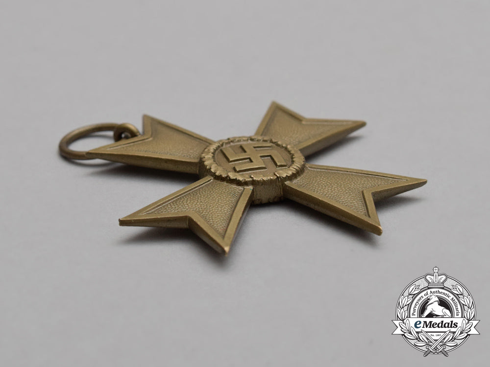 a_war_merit_cross2_nd_class_without_swords_its_packet_of_issue_by_wilhelm_deumer_h_481_1