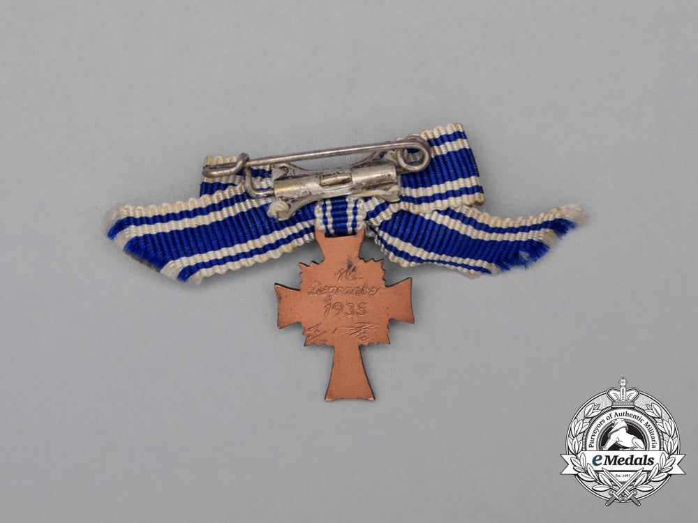 a_cased_bronze_grade_cross_of_honour_of_the_german_mother_by_souval_h_682_1