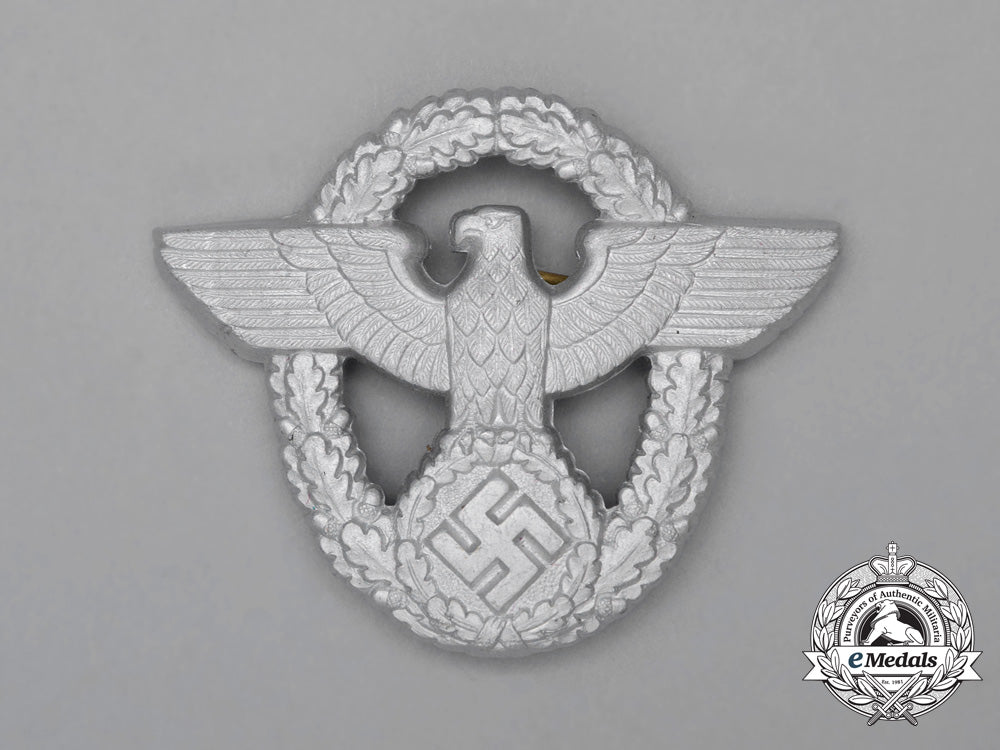 a_mint_and_unissued_second_war_german_police/_gendarmerie_police_cap_eagle;_marked_h_693_1