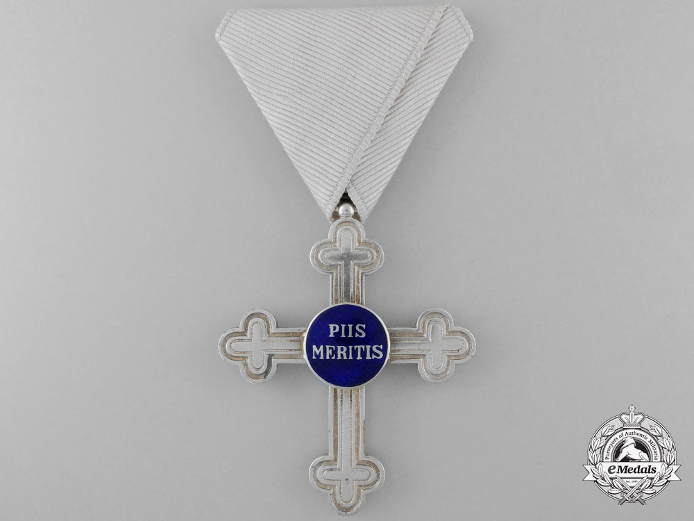 an_austrian_military_chaplains_merit_cross;_second_class_cross_h_733