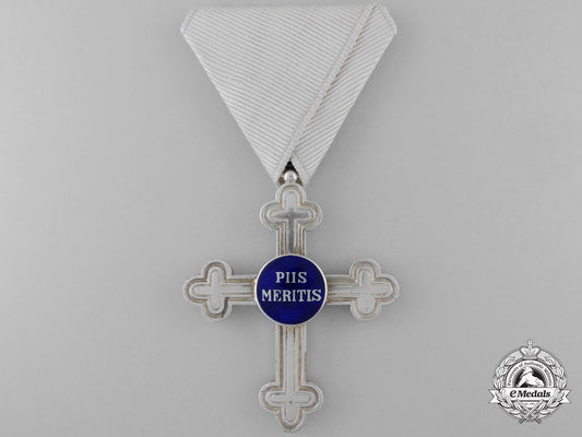 an_austrian_military_chaplains_merit_cross;_second_class_cross_h_733